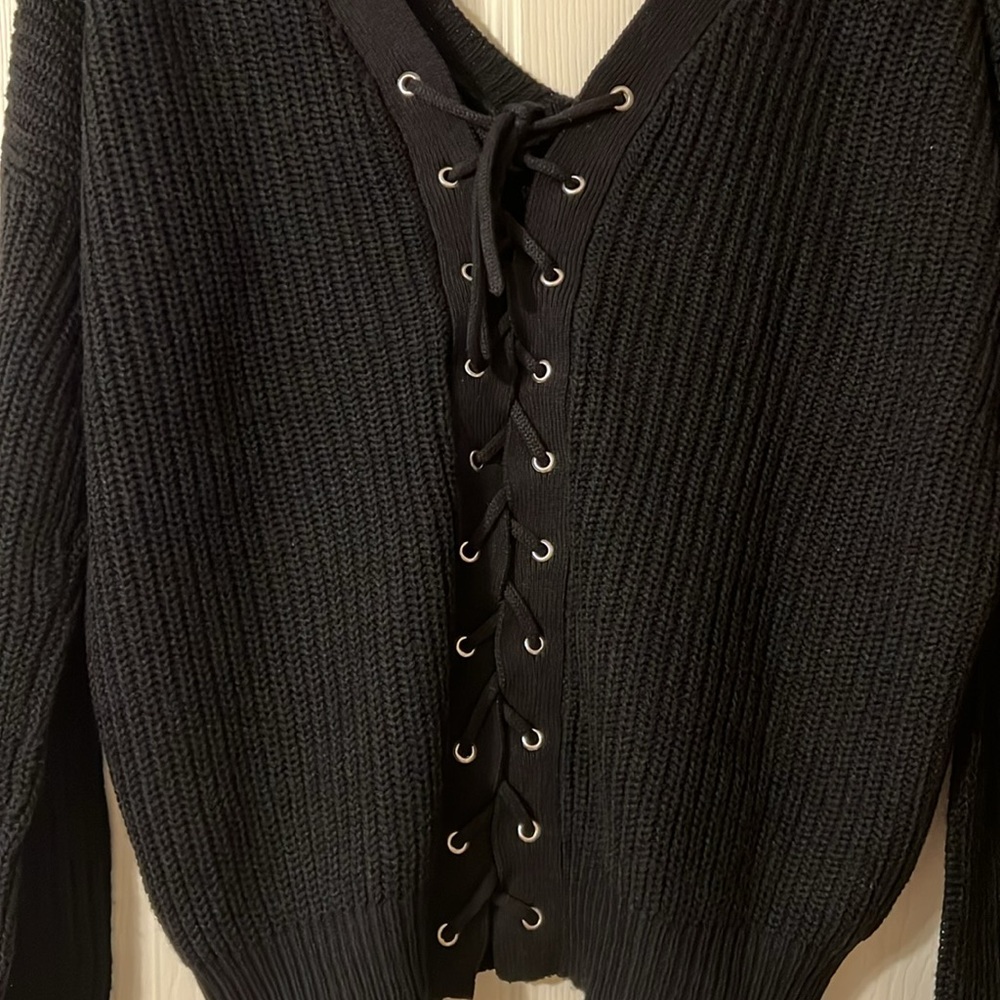 RD Style Back Ribbon Sweater - Picture 5 of 5